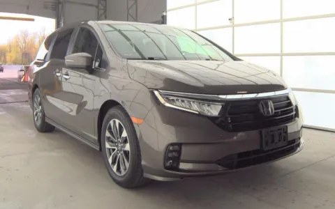 Another view of 2023 Honda Odyssey EX-L for sale in Fredericksburg, VA at Sullivan Auto Trading Fredericksburg