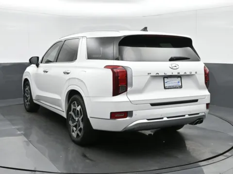 More photos of 2021 Hyundai Palisade Calligraphy at Sullivan Auto Trading Fredericksburg, VA