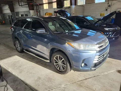 Another view of 2018 Toyota Highlander XLE for sale in Fredericksburg, VA at Sullivan Auto Trading Fredericksburg
