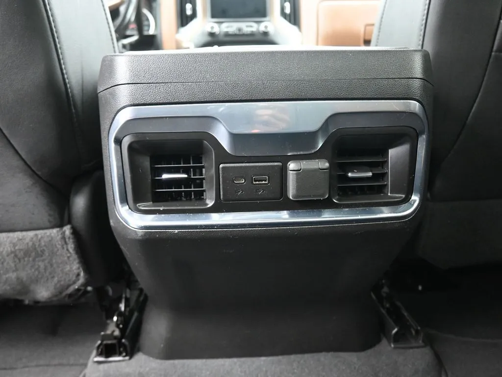 2022 Chevrolet Silverado 2500HD High Country - Photo 47