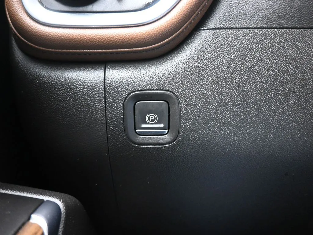 2022 Chevrolet Silverado 2500HD High Country - Photo 38