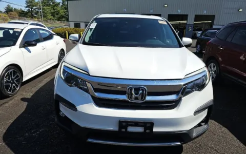 Photos of 2022 Honda Pilot EX-L for sale in Fredericksburg, VA at Sullivan Auto Trading Fredericksburg
