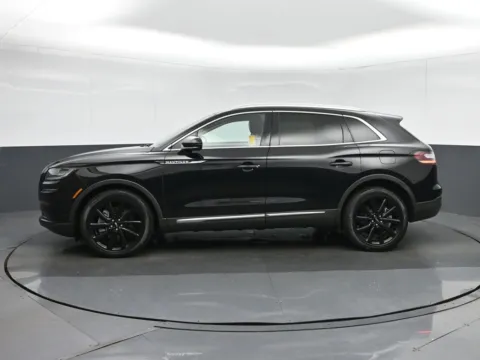 More photos of 2022 Lincoln Nautilus Reserve at Sullivan Auto Trading Fredericksburg, VA