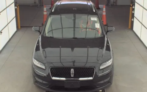 Photos of 2022 Lincoln Nautilus Reserve for sale in Fredericksburg, VA at Sullivan Auto Trading Fredericksburg