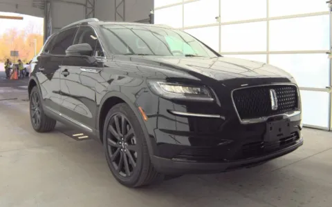 Another view of 2022 Lincoln Nautilus Reserve for sale in Fredericksburg, VA at Sullivan Auto Trading Fredericksburg