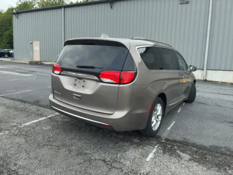 More photos of 2017 Chrysler Pacifica Touring L at Sullivan Auto Trading Fredericksburg, VA