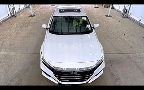 Photos of 2021 Honda Accord EX-L for sale in Fredericksburg, VA at Sullivan Auto Trading Fredericksburg