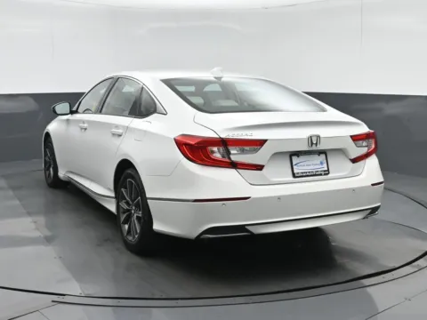 More photos of 2021 Honda Accord EX-L at Sullivan Auto Trading Fredericksburg, VA