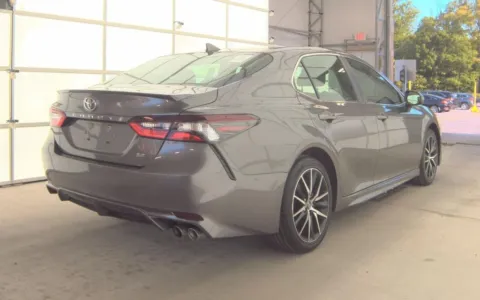 More photos of 2021 Toyota Camry SE at Sullivan Auto Trading Fredericksburg, VA