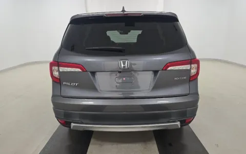 More photos of 2019 Honda Pilot EX-L at Sullivan Auto Trading Fredericksburg, VA