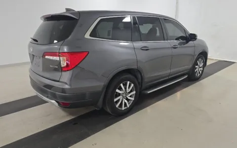 More photos of 2019 Honda Pilot EX-L at Sullivan Auto Trading Fredericksburg, VA