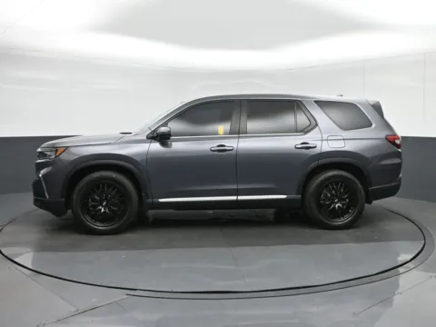 More photos of 2023 Honda Pilot EX-L at Sullivan Auto Trading Fredericksburg, VA