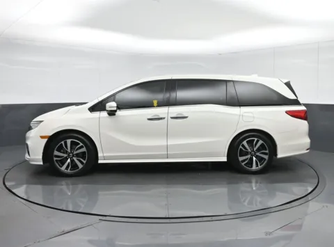More photos of 2018 Honda Odyssey Elite at Sullivan Auto Trading Fredericksburg, VA
