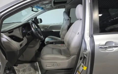 More photos of 2017 Toyota Sienna XLE at Sullivan Auto Trading Fredericksburg, VA