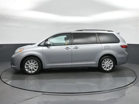 More photos of 2017 Toyota Sienna XLE at Sullivan Auto Trading Fredericksburg, VA