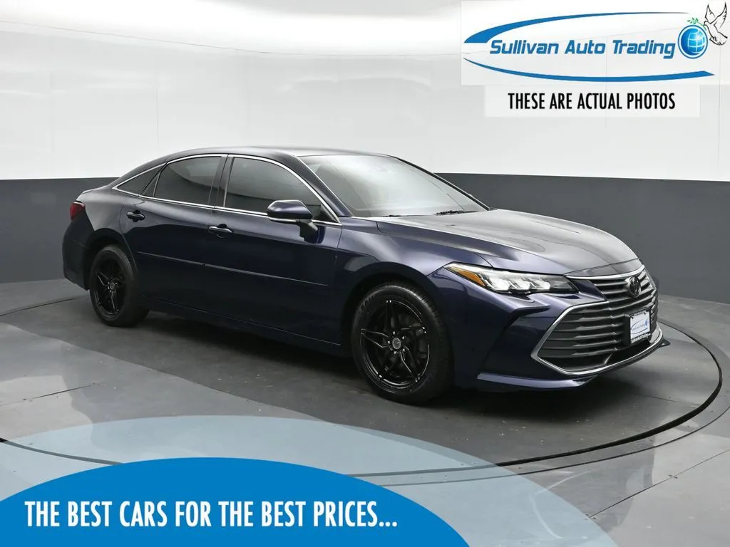 2022 Toyota Avalon XLE's photo