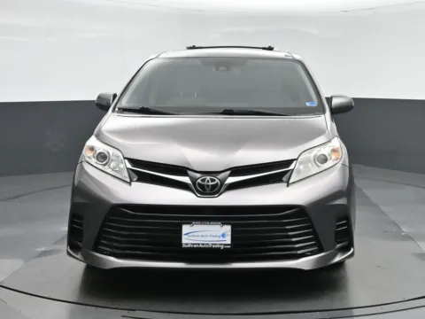 Photos of 2018 Toyota Sienna LE for sale in Fredericksburg, VA at Sullivan Auto Trading Fredericksburg