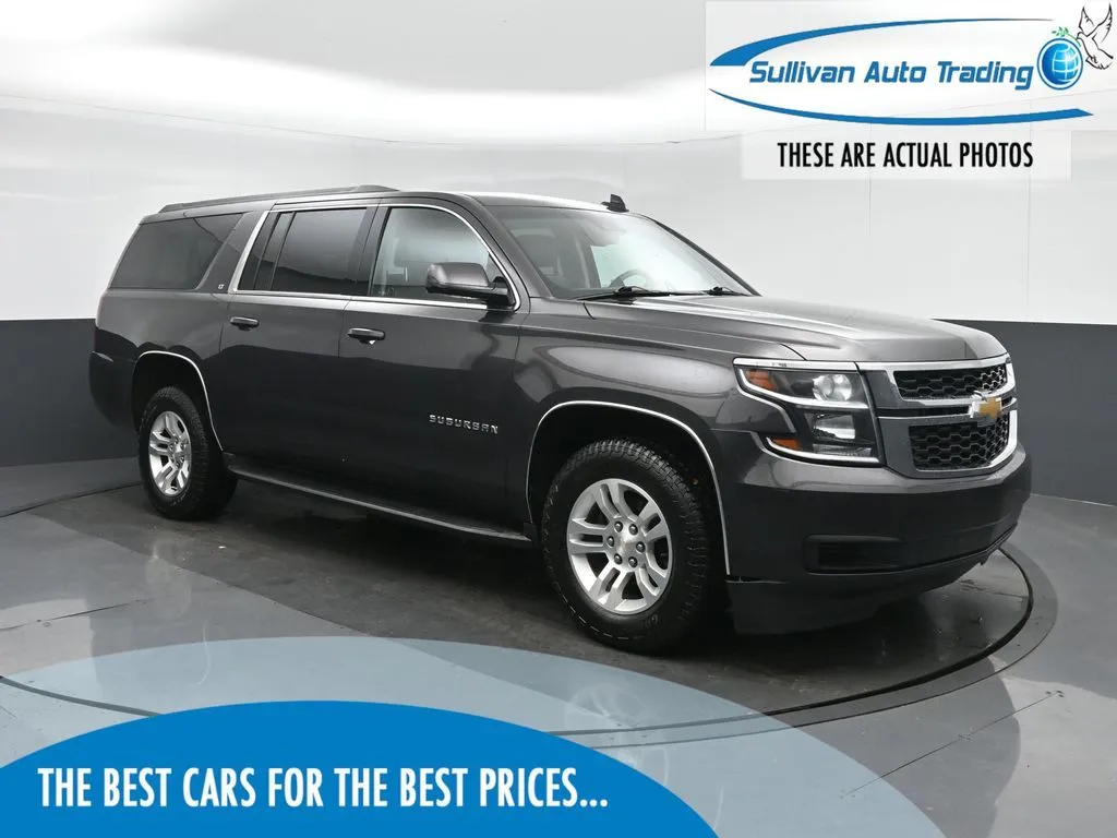 2018 Chevrolet Suburban 4WD 1500 LT's photo