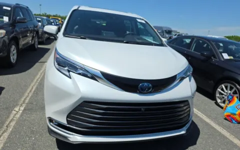 Photos of 2022 Toyota Sienna Platinum for sale in Fredericksburg, VA at Sullivan Auto Trading Fredericksburg