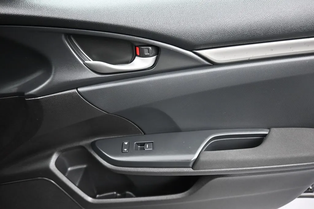 2020 Honda Civic Hatchback LX - Photo 35