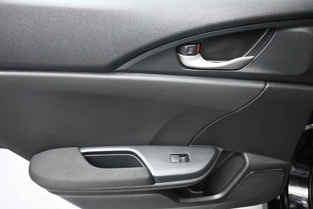 2020 Honda Civic Hatchback LX - Photo 28