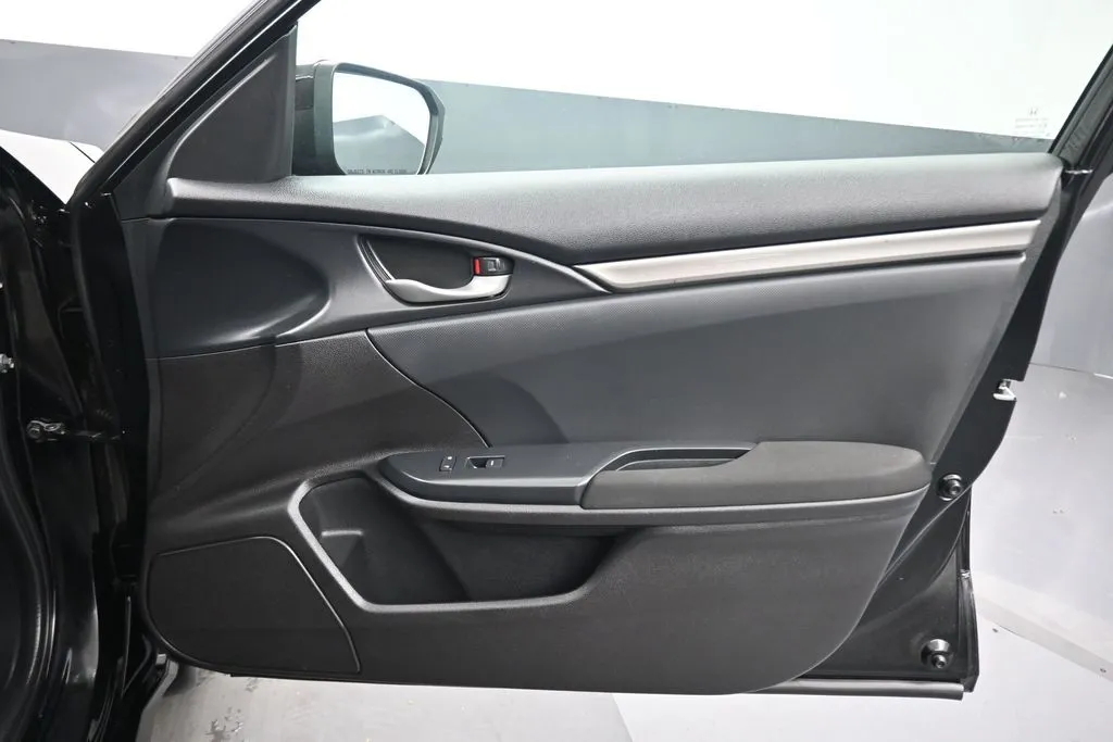2020 Honda Civic Hatchback LX - Photo 34