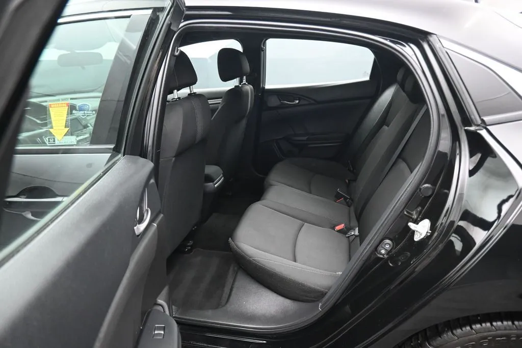 2020 Honda Civic Hatchback LX - Photo 29