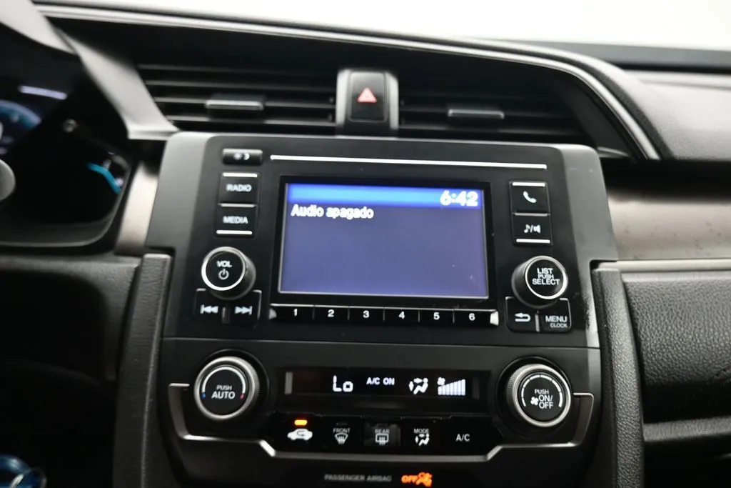 2020 Honda Civic Hatchback LX - Photo 18