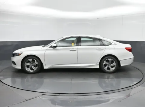 More photos of 2018 Honda Accord EX-L at Sullivan Auto Trading Norfolk, VA