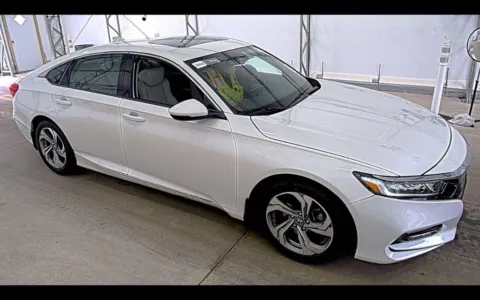 Another view of 2018 Honda Accord EX-L for sale in Fredericksburg, VA at Sullivan Auto Trading Fredericksburg