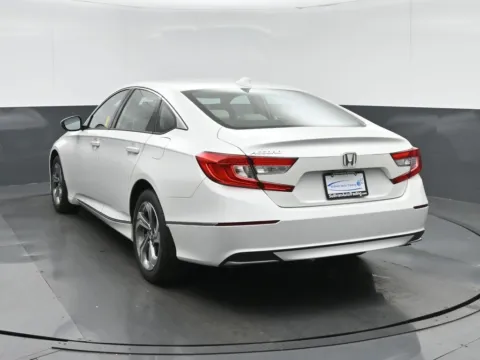More photos of 2018 Honda Accord EX-L at Sullivan Auto Trading Norfolk, VA