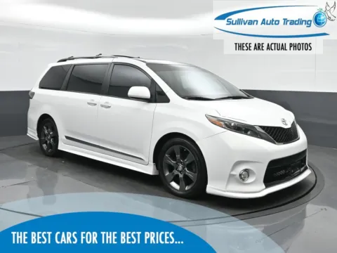 White 2016 Toyota Sienna SE Premium for sale in Fredericksburg, VA