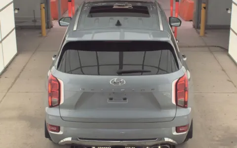 More photos of 2020 Hyundai Palisade Limited at Sullivan Auto Trading Fredericksburg, VA