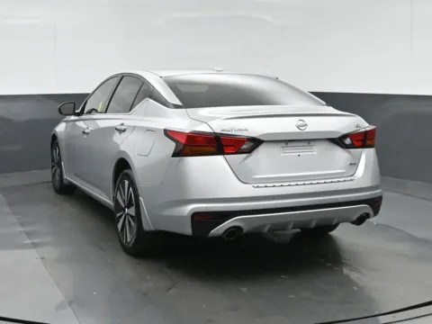 More photos of 2020 Nissan Altima 2.5 SL at Sullivan Auto Trading Fredericksburg, VA