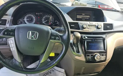 More photos of 2015 Honda Odyssey EX-L at Sullivan Auto Trading Fredericksburg, VA