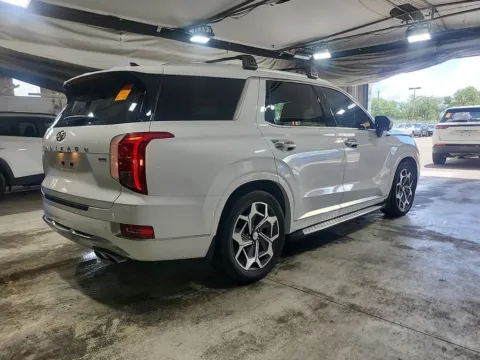 More photos of 2021 Hyundai Palisade Calligraphy at Sullivan Auto Trading Fredericksburg, VA