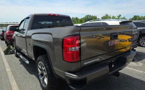 More photos of 2015 GMC Sierra 1500 SLE at Sullivan Auto Trading Fredericksburg, VA