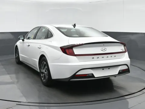 More photos of 2021 Hyundai Sonata Hybrid Blue at Sullivan Auto Trading Fredericksburg, VA