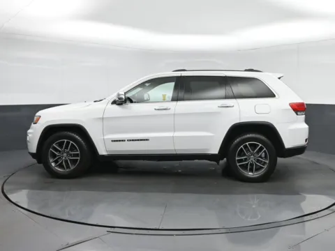 More photos of 2017 Jeep Grand Cherokee Limited at Sullivan Auto Trading Fredericksburg, VA