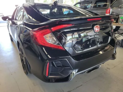More photos of 2020 Honda Civic Si at Sullivan Auto Trading Fredericksburg, VA