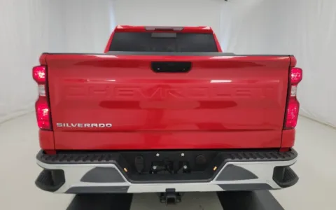 More photos of 2019 Chevrolet Silverado 1500 LT at Sullivan Auto Trading Fredericksburg, VA