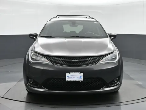 Photos of 2019 Chrysler Pacifica Touring L for sale in Fredericksburg, VA at Sullivan Auto Trading Fredericksburg