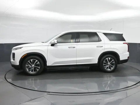 More photos of 2021 Hyundai Palisade SEL at Sullivan Auto Trading Fredericksburg, VA