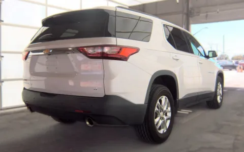 More photos of 2019 Chevrolet Traverse 3LT at Sullivan Auto Trading Fredericksburg, VA