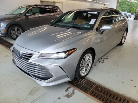 More photos of 2021 Toyota Avalon Hybrid Limited at Sullivan Auto Trading Fredericksburg, VA