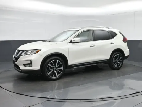 Another view of 2019 Nissan Rogue SL for sale in Fredericksburg, VA at Sullivan Auto Trading Fredericksburg