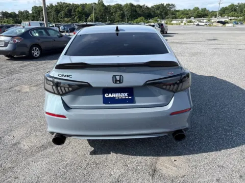 More photos of 2023 Honda Civic Si at Sullivan Auto Trading Fredericksburg, VA