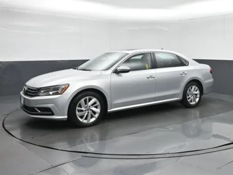 Another view of 2018 Volkswagen Passat 2.0T SE w/Technology for sale in Fredericksburg, VA at Sullivan Auto Trading Fredericksburg