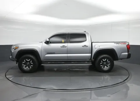 More photos of 2016 Toyota Tacoma TRD Off-Road at Sullivan Auto Trading Fredericksburg, VA