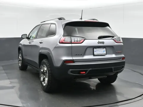 More photos of 2019 Jeep Cherokee Trailhawk at Sullivan Auto Trading Fredericksburg, VA